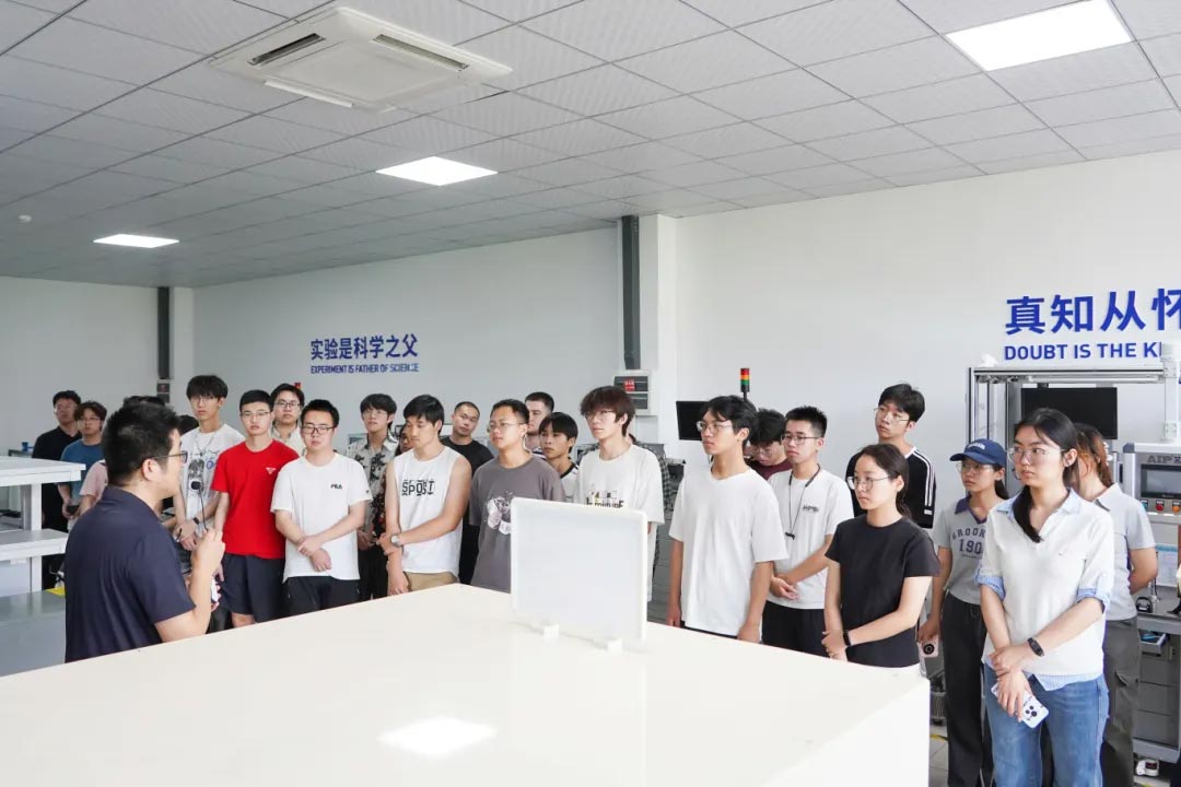 深化產(chǎn)教融合丨中國石油大學（華東）與艾普智能共筑實踐育人平臺